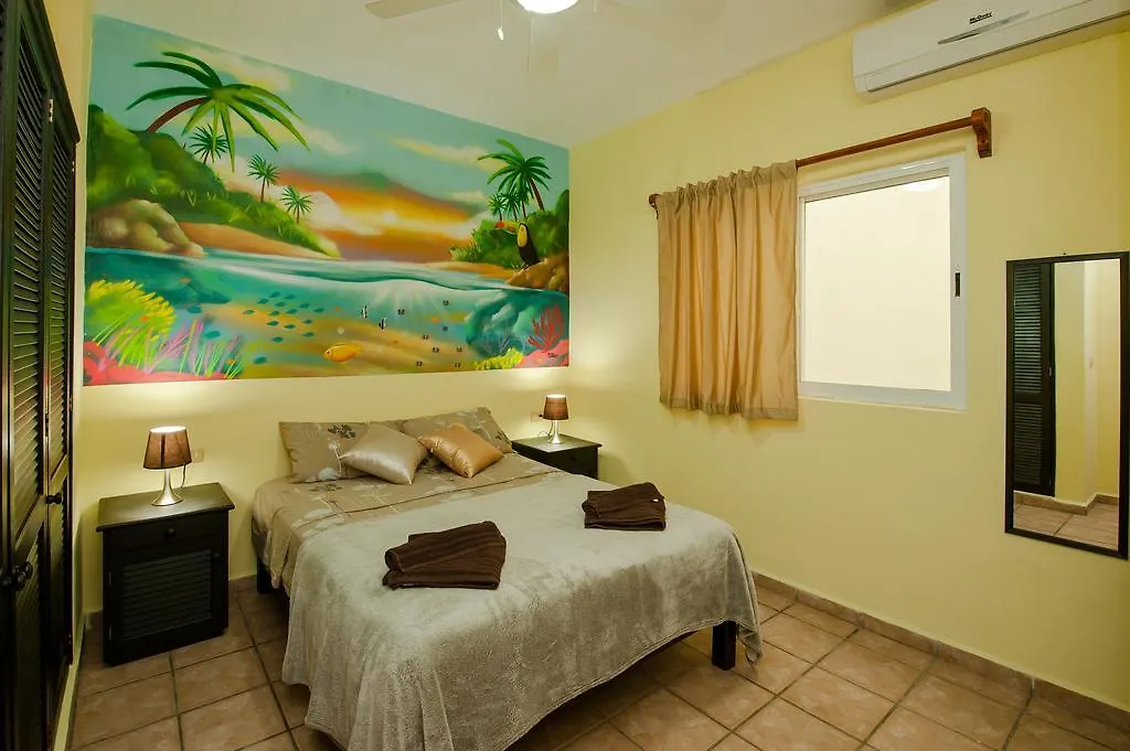 Mango Y Papaya Apartamento Playa del Carmen 0*,  México
